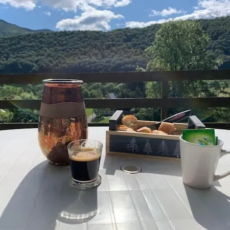 De Montagnes 캄팡